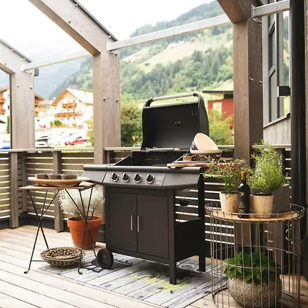 Zum Stubaier Gletscher - Dorf Holiday home