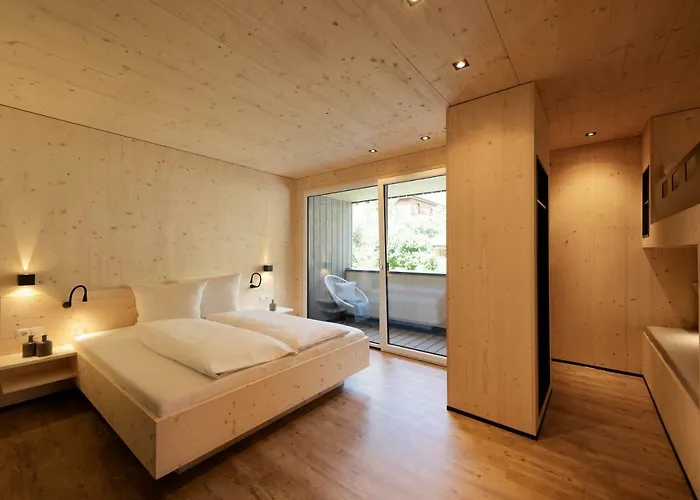 Zum Stubaier Gletscher - Dorf Feriehus *