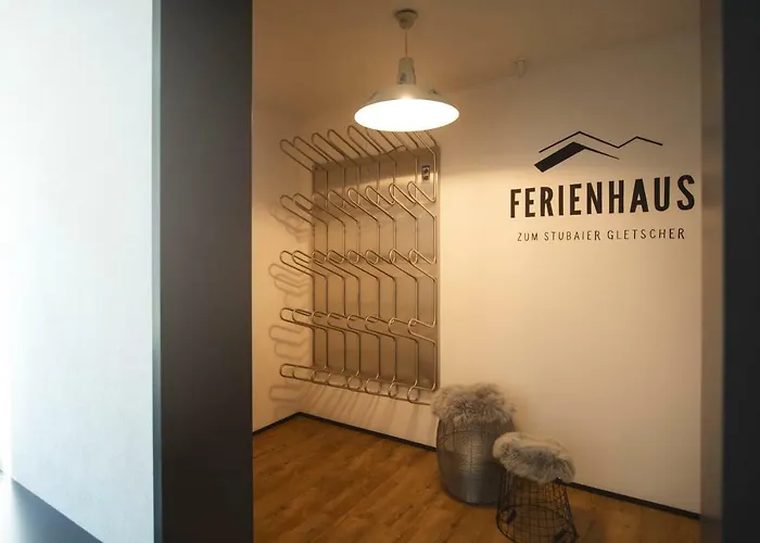 Zum Stubaier Gletscher - Dorf Feriehus